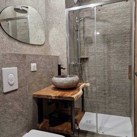 Le 4 * Λε Ντεζ Αλπ