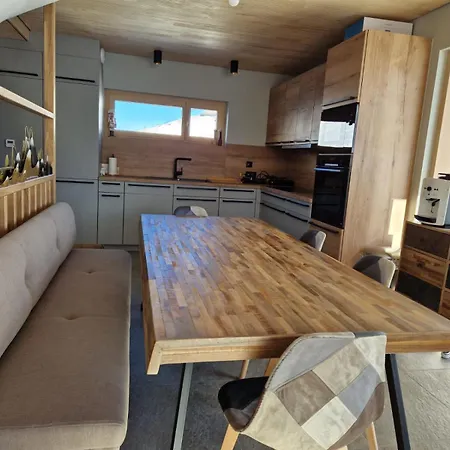 Le 4 Appartement