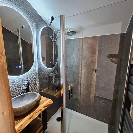 Le 4 Appartement