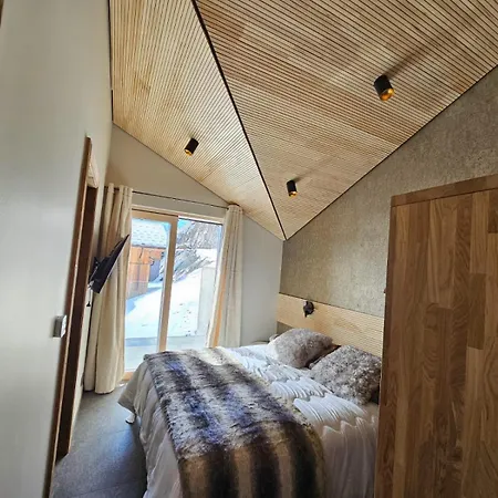 Διαμέρισμα Le 4 *