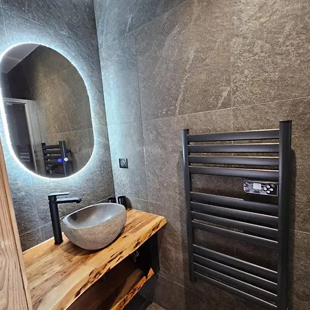 Le 4 * Les Deux Alpes