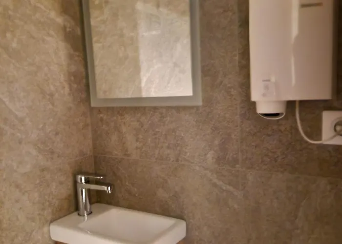 Le 4 Ле дез Альп