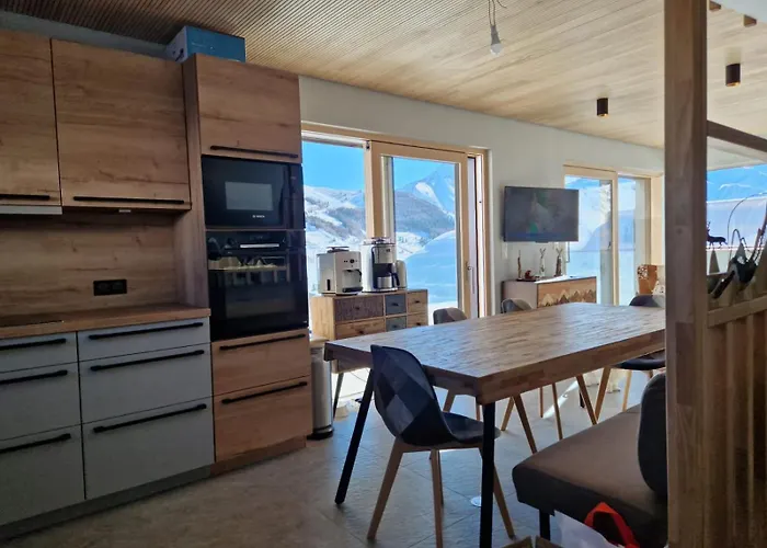 Le 4 Апартаменты Ле дез Альп