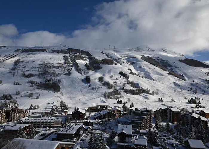 Le 4 Ле дез Альп